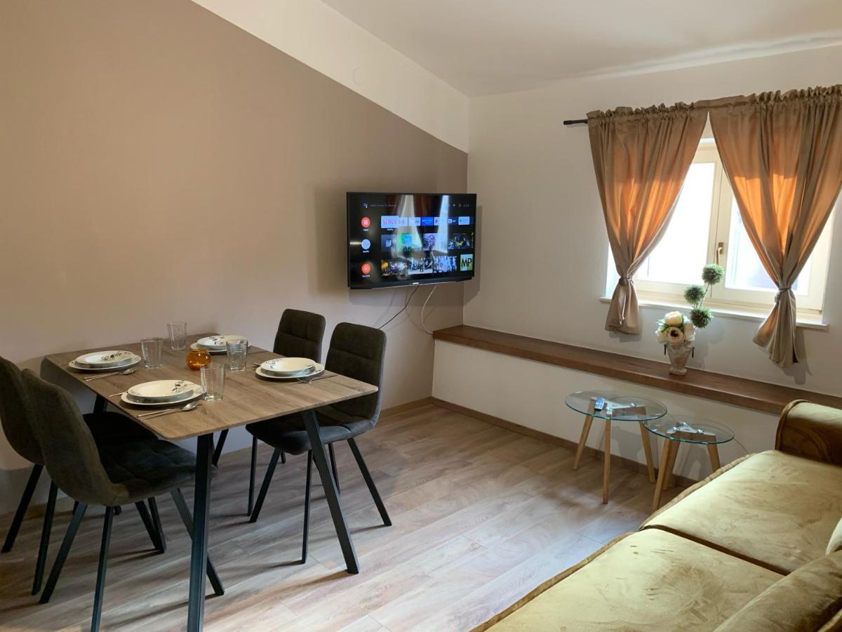 Parentium Town Center Apartamento Poreč Exterior foto